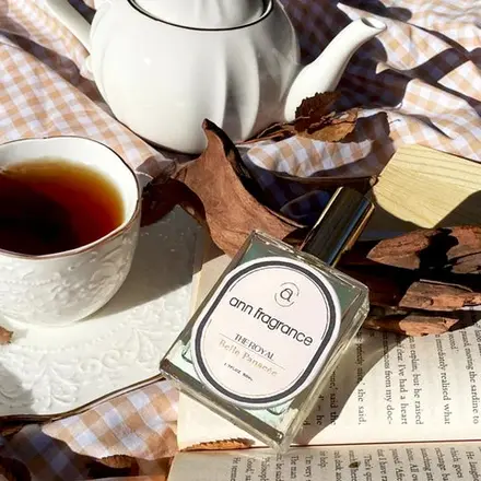 ann fragrance The Royal