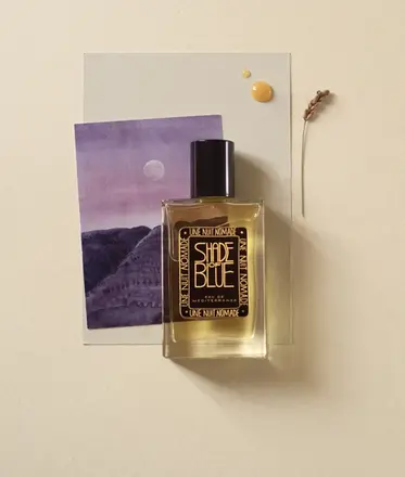 Une Nuit Nomade Shade of Blue